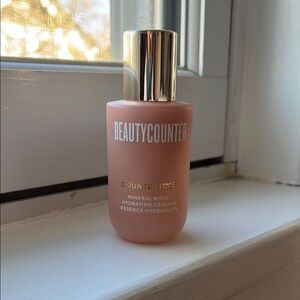 Beautycounter Countertime Mineral Boost Hydrating Essence - Pink